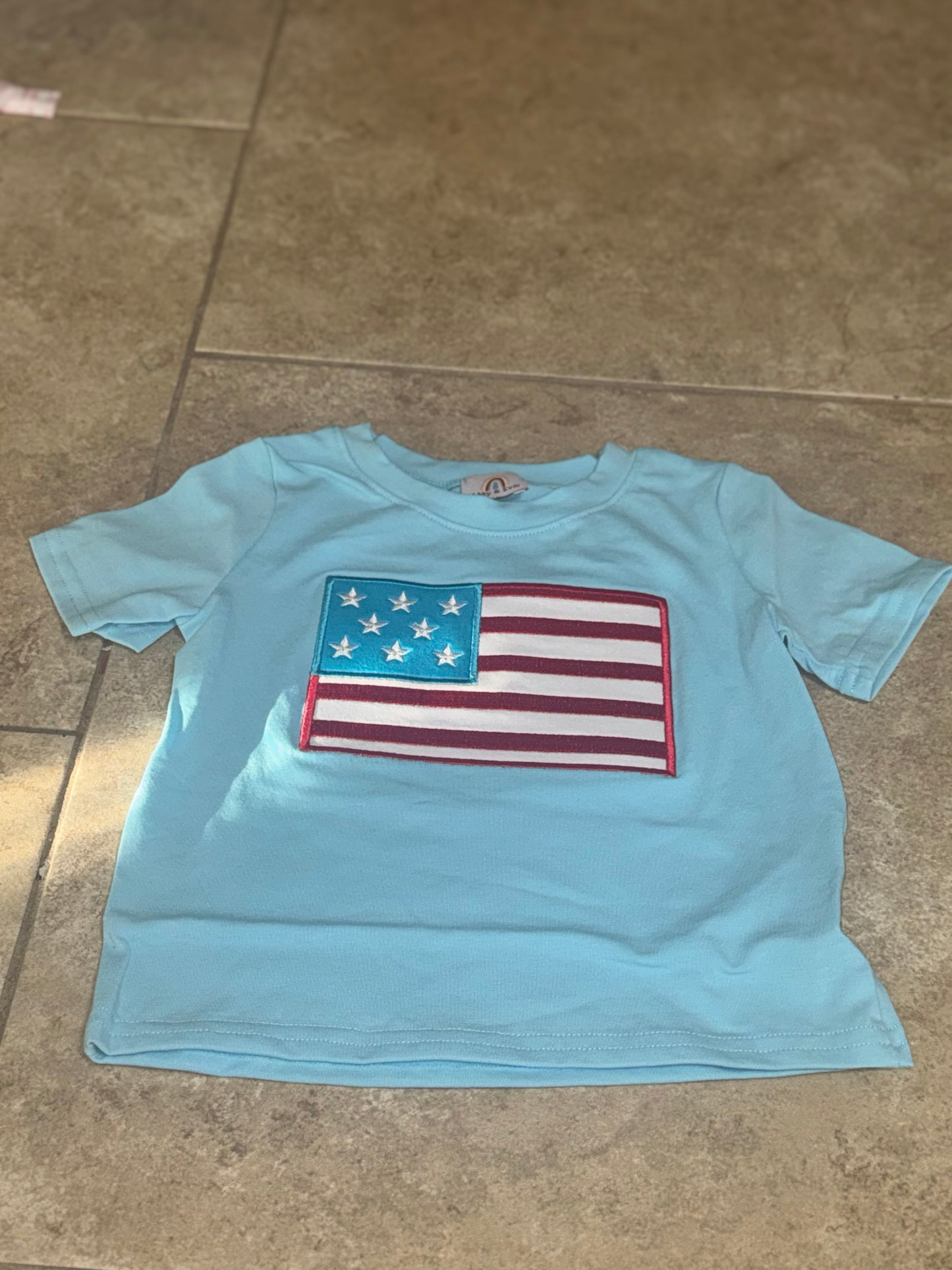 RTS-FLAG APPLIQUÉ SHIRT